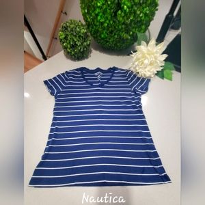 NAUTICA Beau t-shirt rayé bleu et blanc avec logo tissé au devant